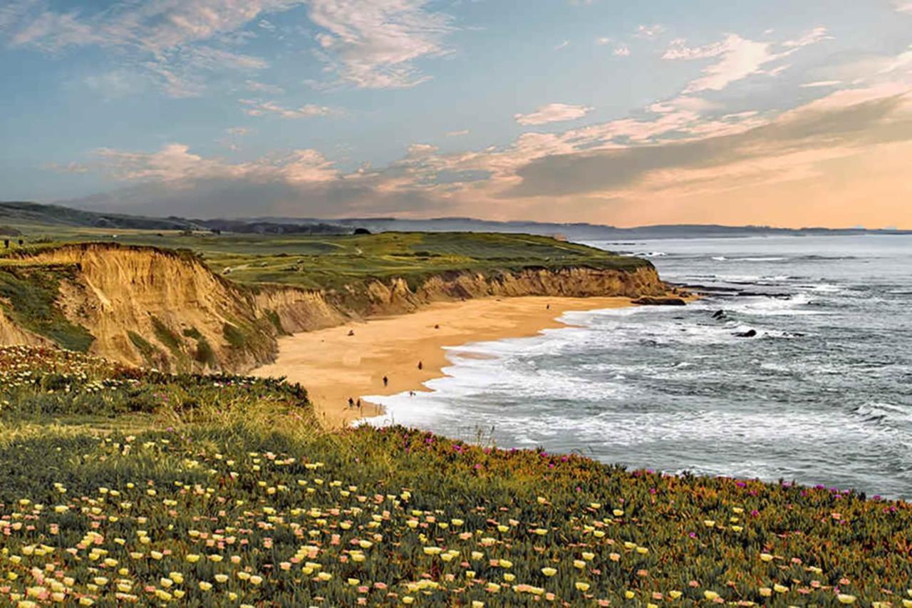 Luxury Beachfront Penthouse Walk To The Beach Restaurants Entertainment Half Moon Bay Extérieur photo